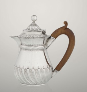 Coffee pot by John Septimus Beresford London; goldsmith's firm; active 1880–1889. Pear-shaped jug,