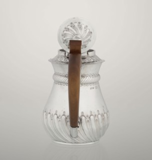 Coffee pot by John Septimus Beresford London; goldsmith; active 1880–1889. Pear-shaped jug,