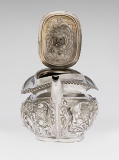 Teapot by Henry Moreton fl. 1899–1930s, factory owner, goldsmith; neo-Rococo style, relief