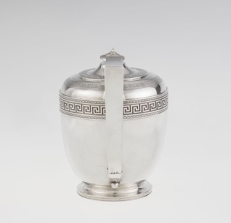 Teapot by John Emes fl. 1796–1808, 1806–1807, London, England. Ovoid teapot on a circular base with