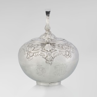 Buliera kettle for boiling water by Benjamin Gignac fl. 1745–1774, goldsmith. Rococo/rocaille style