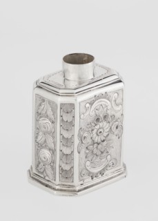 Tea caddy by Nash, Bowles fl. 1720–ca. 1725, goldsmith; rococo style. Cuboid tea caddy with a