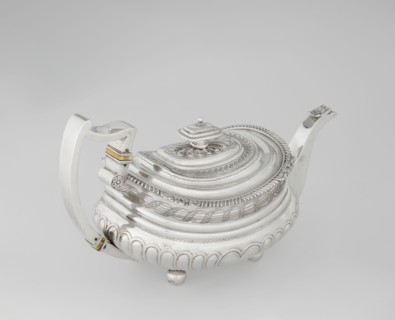 Teapot by George McHattie fl. 1799–ca. 1825, English Regency style, 1819–1820, Edinburgh, Scotland.