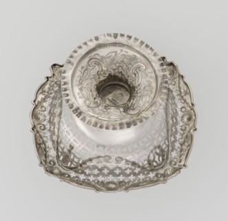 Openwork cake stand, Mappin & Webb Ltd goldsmith, plater, sellers; fl. 1859- author. Openwork cake