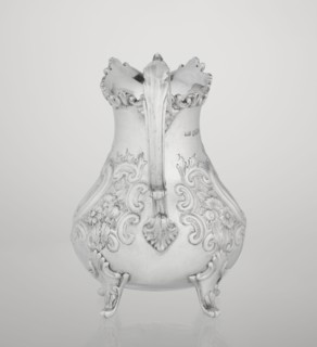 Milk jug by Mappin & Webb Ltd goldsmith/silversmith, neo-rococo style, 1895–1896. Pear-shaped milk