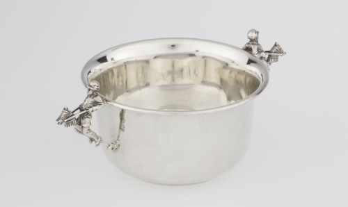Porridge bowl porringer, Mappin & Webb Ltd goldsmith, silversmith, dealer; fl. 1859-. Cylindrical