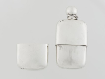 Hip flask, George & Sons Birmingham; goldsmith's firm; fl. 1825–1928. So-called cuboid hip flask