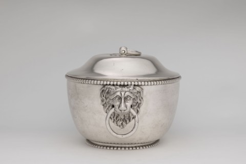 Vase with cover and platter; maker: Marcin Holke fl. ca. 1765–ca. 1792, goldsmith; tableware