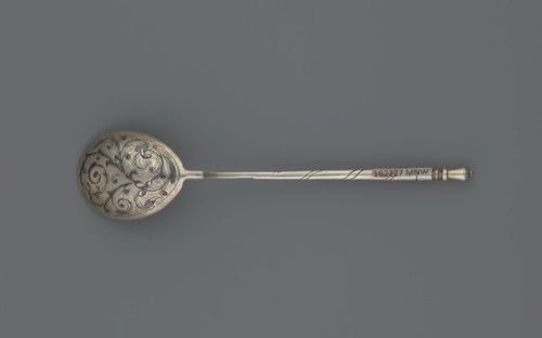 Decorative spoon by Dmitriyev, M fl. 1854–1877, goldsmith. Teardrop-shaped scoop decorated on the