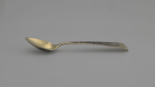 Tea spoon by Buszkowskij, Fedor Klimov fl. 1795–1834, goldsmith. Decorative gilded spoon with an