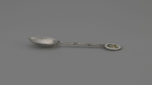 Decorative spoon, Deakin & Francis Ltd Birmingham; goldsmith's firm; fl. 1786- — paderewski, Ignacy