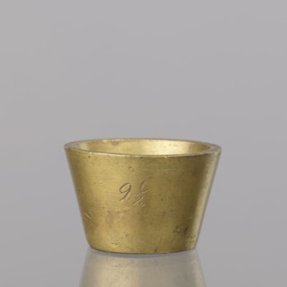 Gwicht; creator, Szewczykowski, Roman 1849–1901 provenance/gift; measures and weights; in the shape