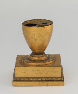 Inkwell, early 19th century, France, inkwell; height 13.5 cm, width 9.4 cm, depth 8.4 cm., A gilt
