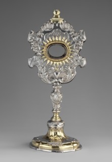 Monstrance reliquary by Johann Gottfried Schlaubitz fl. 1733–1771, goldsmith; originally containing