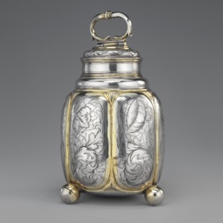Flasza, Jachman, Hans young; fl. 1681–1728 goldsmith; plant decoration; Baroque; flowers. Oval box
