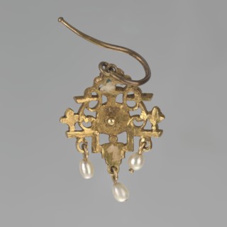Earring, Renaissance style, 19th century, Poland, jewelry; height 3.5 cm, weight 7 g, A single