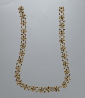 Necklace, rosette motif, jewelry, women's accessory, mid-19th century, Italy, weight 16.57 g,
