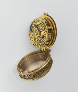 Pectoral watch, maker: I. Stosch signature on mechanism, maker active Israel Stosch fl. 1st half of