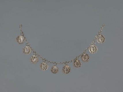 Bracelet, early 20th century, Middle East; Islamic art; shells; body and female ornament; hand