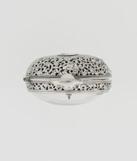 Pocket watch by Carl Willougby, 2nd quarter of the 18th century, London, England. Silver pocket