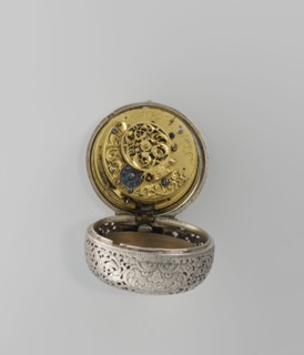 Pocket watch by Shart signed on the movement: Shart / London, 1730s, London, England. Pocket watch
