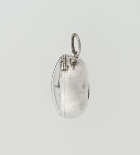 Pocket watch, Bushman, John 1692–1720 watchmaker. Silver pocket watch in three cases. Outer case
