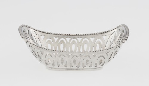 Openwork basket by Steinhart & Co Birmingham, London; goldsmith, merchant; fl. 1897–1930. Openwork