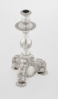 Single-candle candlestick, neo-Baroque style, silver, 1884/1885, England, London, Great Britain.