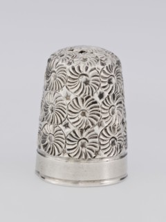 Thimble by James Fenton Birmingham goldsmiths' firm, fl. 1852–1954. Conical silver thimble with a