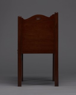 Bedside table with toilet, 4th quarter of the 18th century, England. Bedstand with toilet, with a