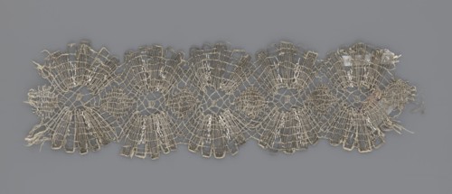 Lace fragment, lace, metal threads, 18th century, Europe, fabric, width 8.2 cm, length 27.5 cm., A