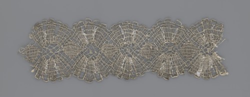 Lace fragment, lace, metal threads, 18th century, Europe, fabric, width 8.2 cm, length 27.5 cm., A