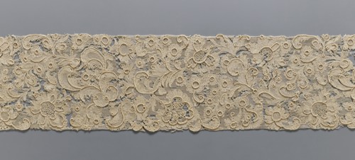 Fragment of lace, lace, plant ornaments, ca. 1700, France, lace, width 17 cm, length 157 cm, A long