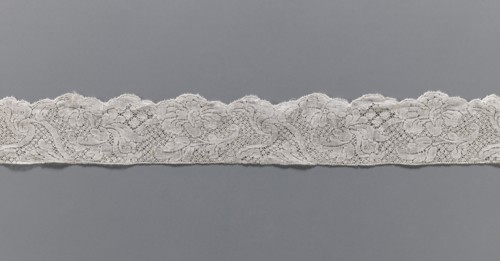 Lace fragment, floral ornaments, Binche lace, ca. mid-18th century, Binche place of origin ?,