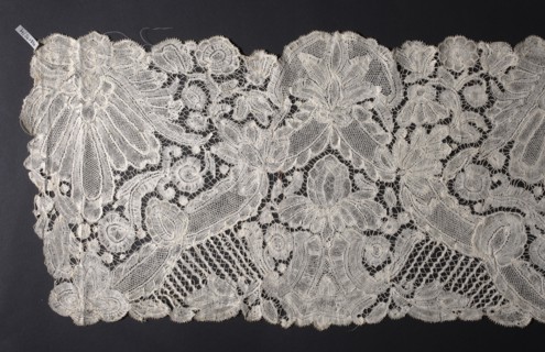 Lace fragment - ruffle, lace, plant patterns, floral patterns, palmettes ornament, clothing