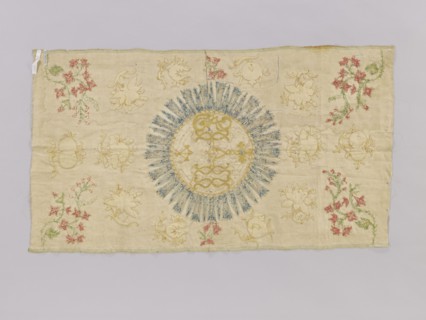 Antependium, antependium. Fragment of church embroidery. On cream silk satin 46 gauge, green