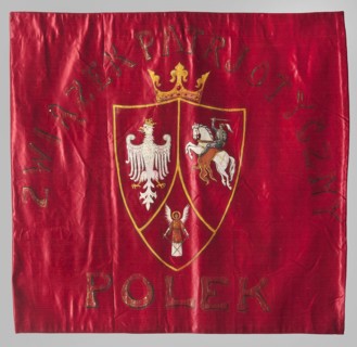 Pennant of the Polish Women's Patriotic Union. One-sided blue ribbon made of red silk fabric. In