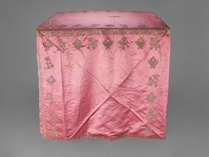 Church cope, gift; liturgical vestment, 17th century, Poland. Made of raspberry satin embroidered