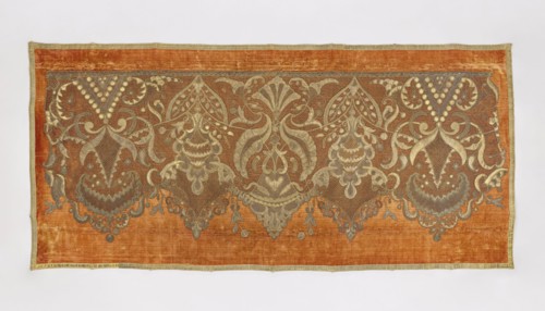 Antependium, antependium; dark yellow velvet with appliquéd decoration of stylized palmettes and