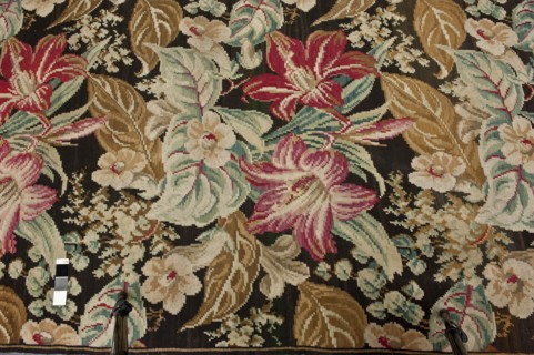 Kilim, Repossession provenance. Flowers; decorative fabrics; modernism style. Manor and home