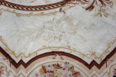 A so-called ceiling tapestry, tapestries, fabrics, tapestries, fabrics, knotted monograms, floral