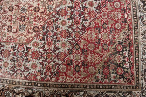 Carpet, Woolen knotted fabric, woven decorative carpet, 2nd half of the 19th century, Iran. In the