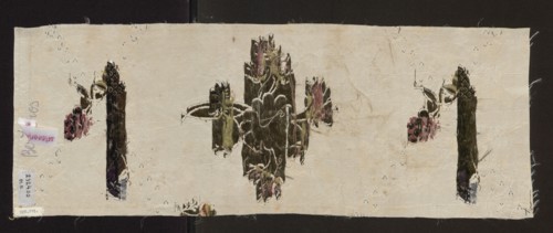Fragment of fabric, mid-18th century, England, silk, gros de Tours?; woven: background rep weave,