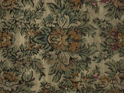 Court kilim. The main field is filled with flower and leaf motifs arranged symmetrically in