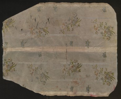 Fabric fragment, fragments of silk fabrics, patterned fabrics, fragments of a larger textile