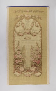 Ornamental tapestry, early 19th century, Aubusson. In the center an arcade built of palm branches;