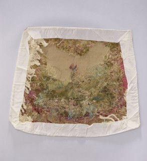 Tapestry covering, flowers, leaves, floral ornaments, roosters, boys, fabrics, interior