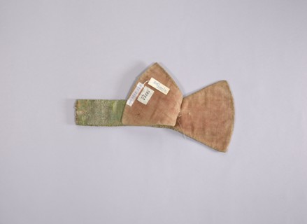 Manipulator, church paraments, liturgical vestments, plant ornaments, sacred art, churches and