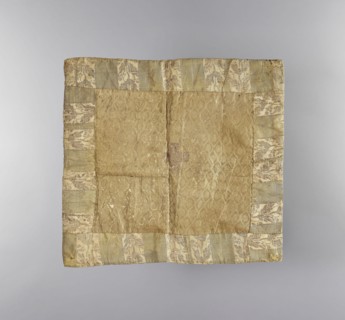 Velum; unknown author; liturgical parament; church paraments; flowers and plant ornaments; sacred