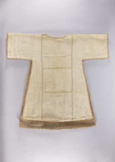 Dalmatic, dalmatic, flowers, leaves, liturgical vestments, plant ornaments, church paraments,